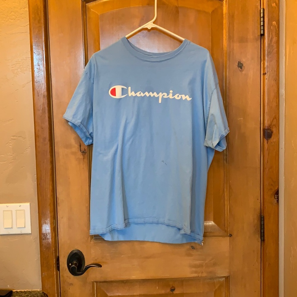 Champion tee